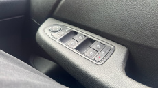 Renault Clio 1.0 TCe 90 Iconic 5dr Petrol Hatchback